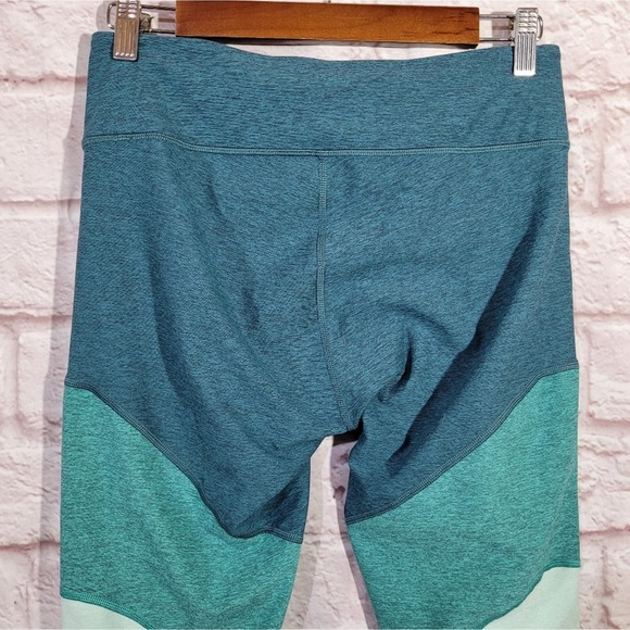 Outdoor Voices Teal Colorblock High Rise 7/8 Athletic Leggings - Picture 7 of 11